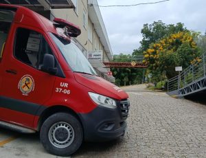 Homem fica gravemente ferido após agressão com faca em Presidente Getúlio