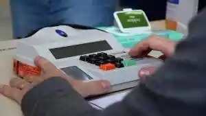 Prazo para tirar ou regularizar título de eleitor termina nesta quarta
