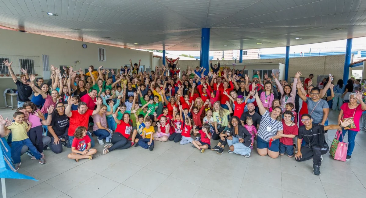 Dia da Família na Escola é comemorado com atividades e participação de pais e responsáveis