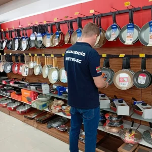 Imetro-SC combate irregularidades em mais de 5 mil produtos