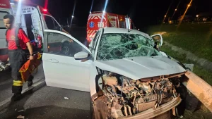 Duas pessoas ficam feridas em acidente na BR-282 em Lages