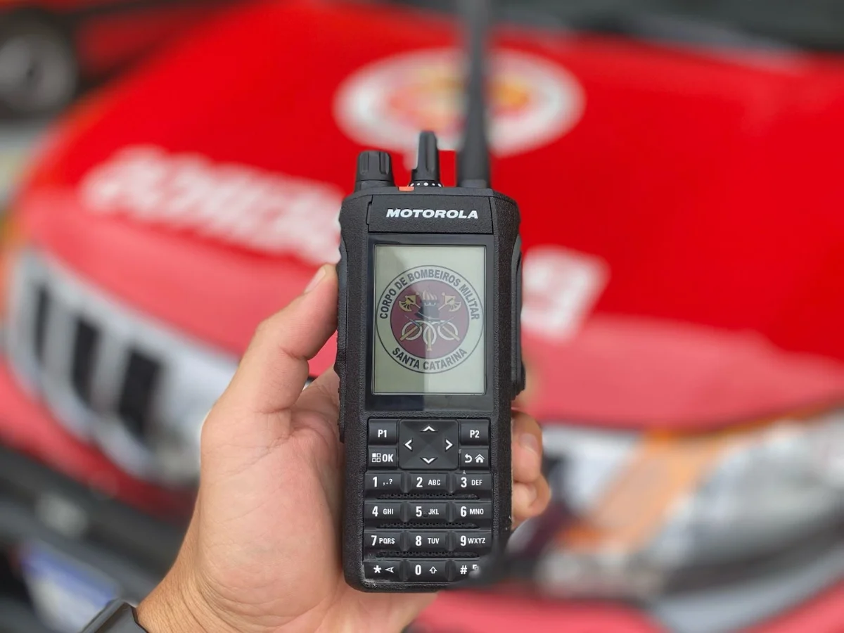 Corpo de Bombeiros Militar investe em tecnologia de radiocomunicação digital para agilizar o atendimento à população