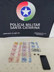 Homem é preso por tráfico de drogas no bairro Vorstadt, em Blumenau