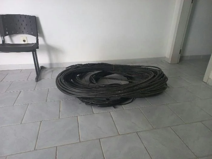 Homem é preso por furto de fios de telefonia em Laurentino
