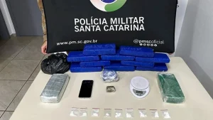 Mais de oito quilos de drogas são apreendidos após abordagem em Guatambu