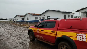 Município catarinense decreta situação de emergência após ter sido atingido por tornado