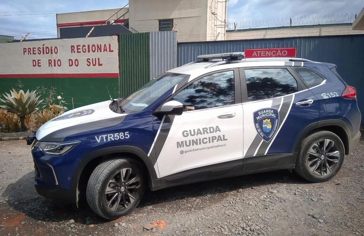 Homem preso por não pagamento de pensão