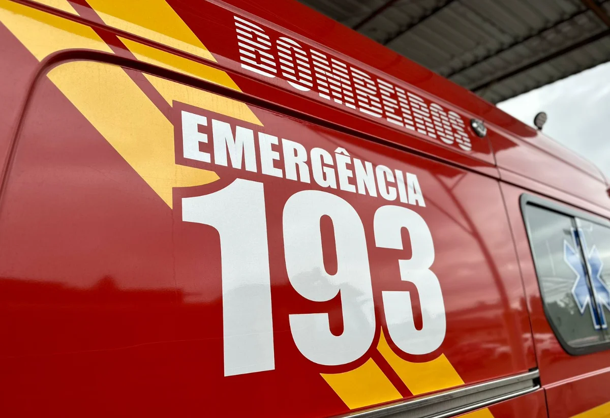 Homem de 49 anos fica ferido ao sofrer queda de trator, em Petrolândia