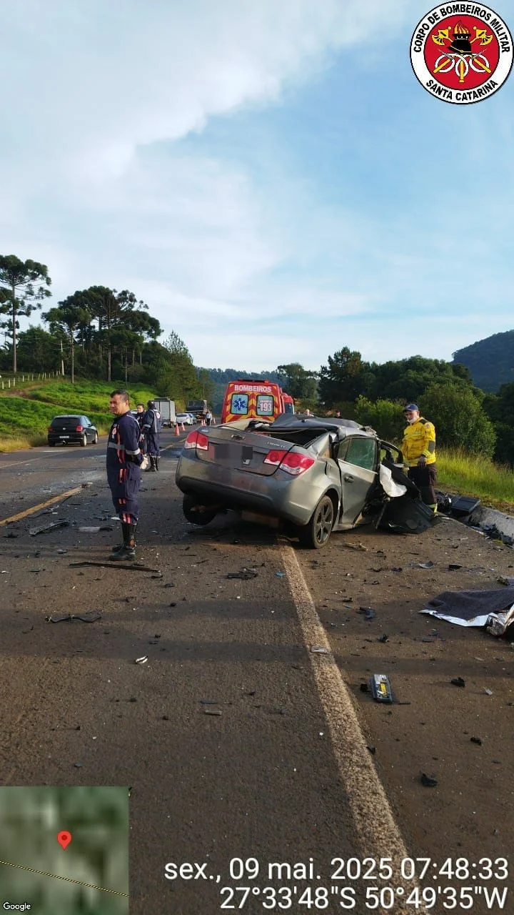 Duas pessoas morrem em colisão frontal na BR-282, em São José do Cerrito