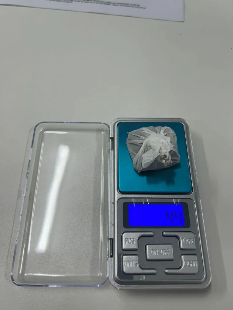 Homem com mandado de prisão por tráfico de drogas é preso em Rio do Sul