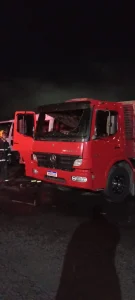 Bombeiros atendem princípio de incêndio em caminhão, em Ituporanga