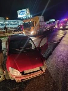 Passageira de veículo fica ferida em acidente na BR-470, em Rio do Sul