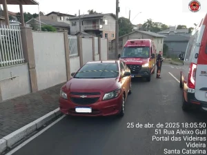 Madrasta de criança morta asfixiada após ser esquecida em carro é indiciada por homicídio culposo