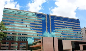 Justiça bloqueia R$ 119 milhões de investigados por fraude contra INSS