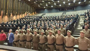 Aula inaugural marca o início da formação de novos oficiais e praças da PMSC