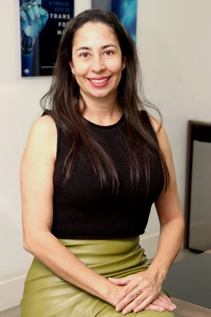 Engª Sanitarista, Ambiental E De Seg. Do Trab. Fernanda Vanhoni, Diretora Financeira