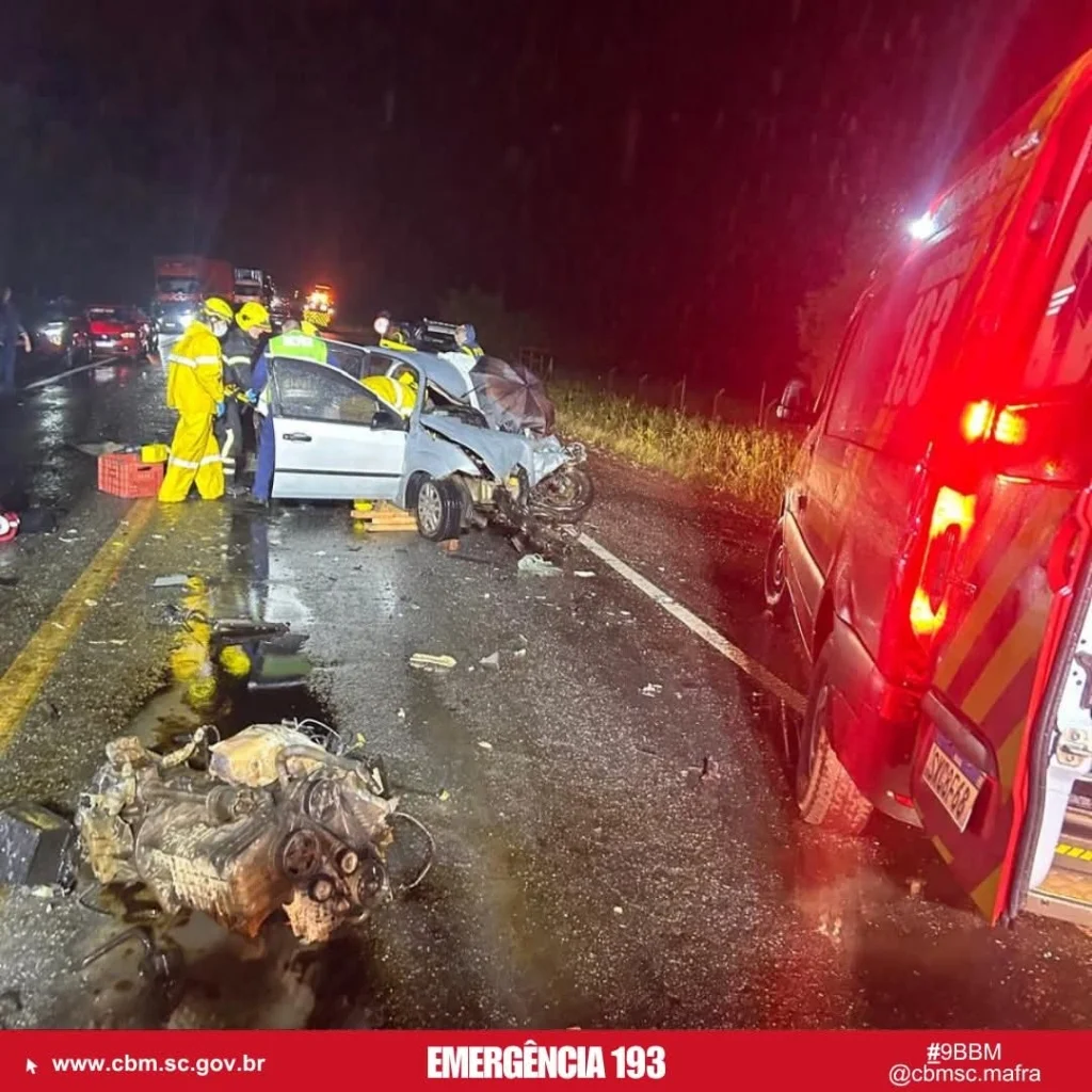 Idosos de Rio Negrinho morrem em acidente envolvendo caminhão na BR-280