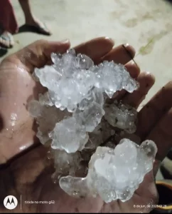 Granizo cai em várias cidades do Vale Norte durante a madrugada<br>