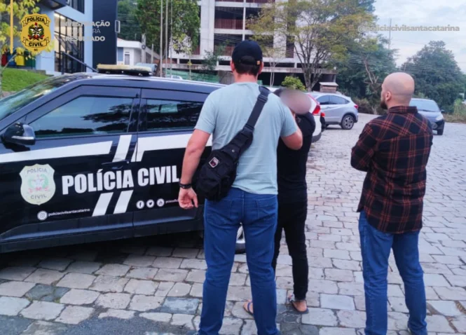 Polícia Civil de Ituporanga prende em Aurora foragido de Lebon Régis