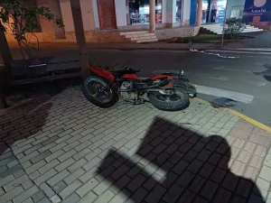 Dois acidentes entre carro e moto mobilizam os Bombeiros Voluntários em Presidente Getúlio