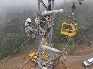 Celesc conclui operação emergencial em Ituporanga para garantir fornecimento de energia a 17 mil unidades consumidoras
