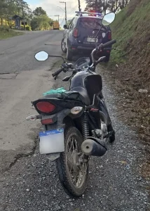 Homem com a CNH vencida desde de 2009 é preso por dirigir sob efeito de álcool