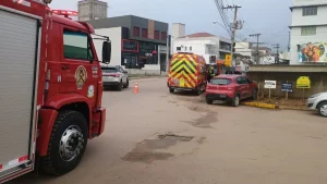 Motorista bate contra muro em Presidente Getúlio