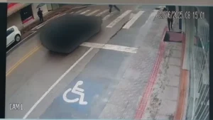 Polícia identifica condutor que atropelou pedestre no centro de Ibirama e se evadiu sem prestar socorro