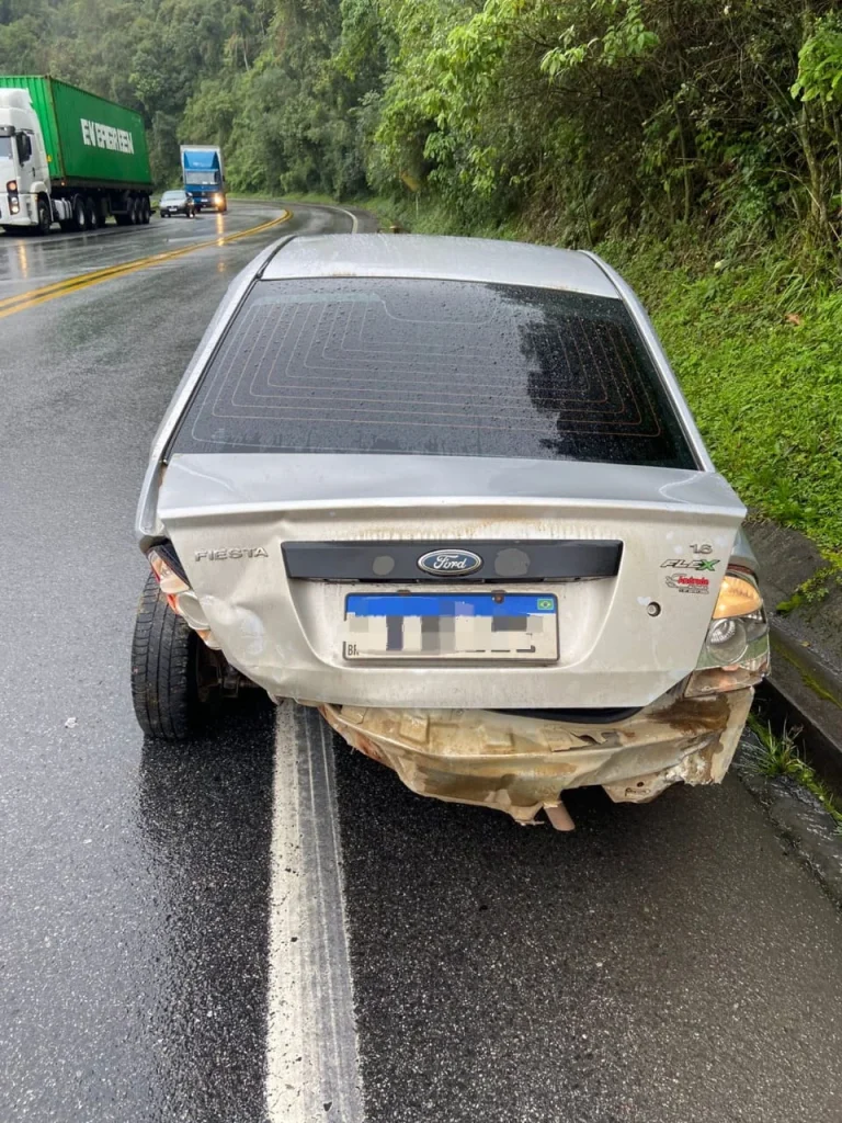 Idoso de 73 anos fica ferido em acidente na BR-470, em Pouso Redondo
