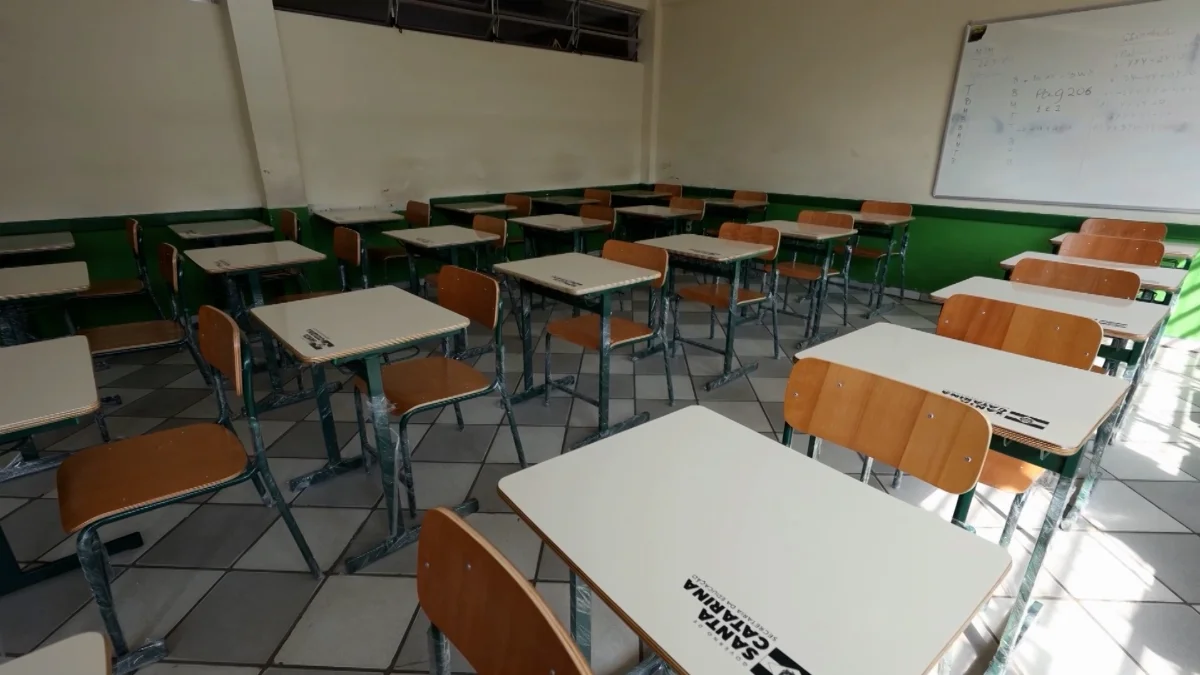 Santa Catarina concluirá mais de 100 obras em escolas em 2025