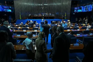 Senado aprova: crimes em instituições de ensino terão penas maiores
