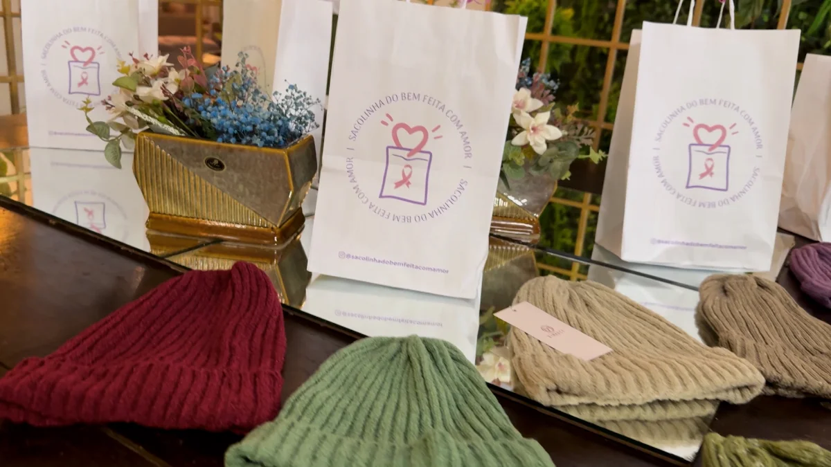Sacolinha do Bem- Feita com amor. Domingo teve café beneficente do projeto, em Rio do Sul