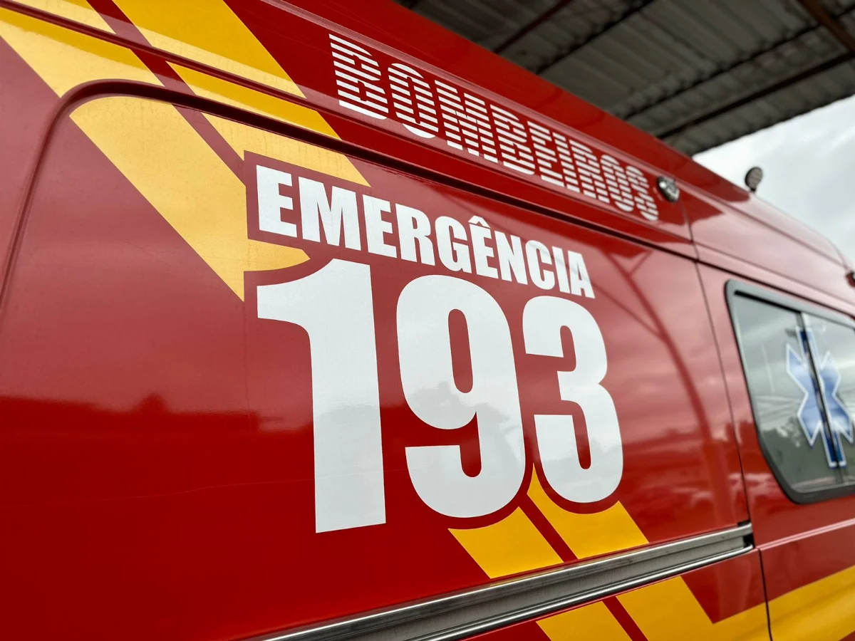 Mulher é gravemente ferida com golpes de facão e diz que agressão teria ocorrido por engano