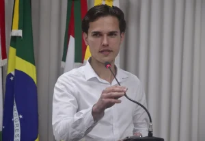 Câmara de Ibirama aprova moção de aplausos ao atleta Ruan Victor Pedroso