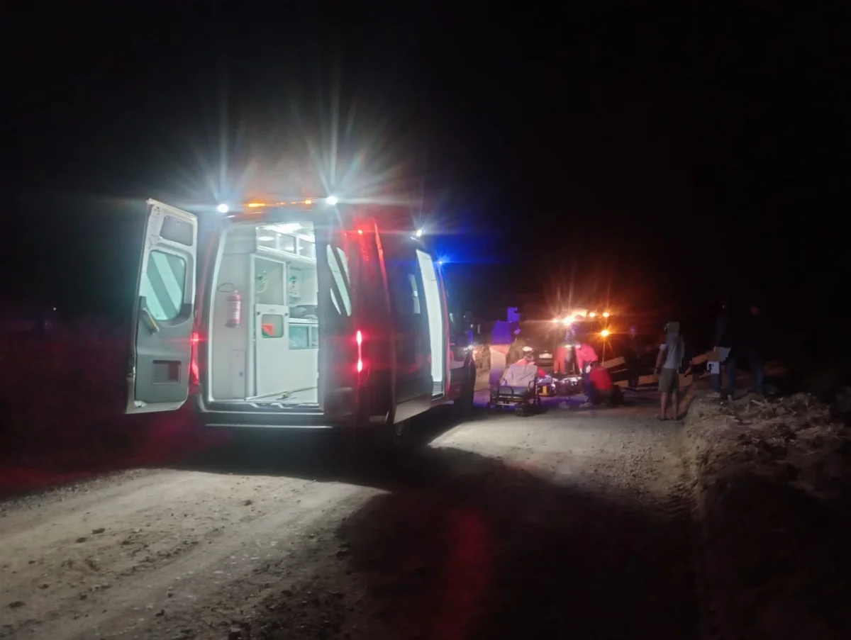 Motociclista fica ferido após sofrer queda na Serra da Abelha, em Vitor Meireles