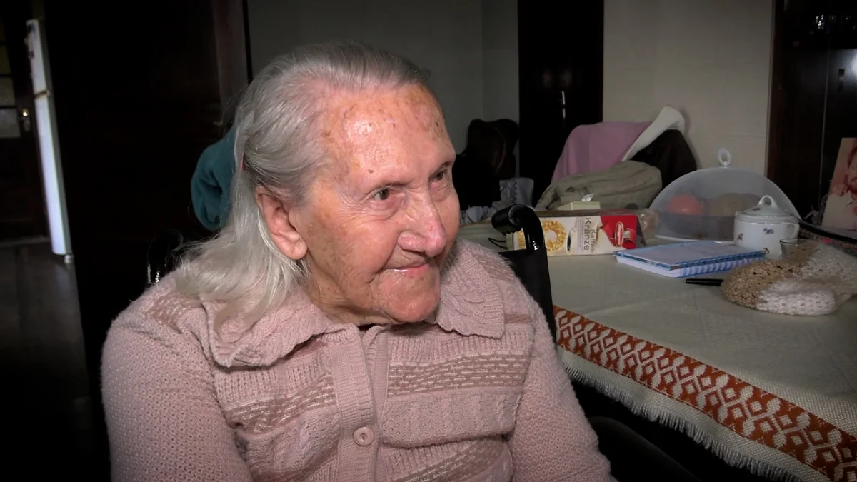 Alemã é filha do fundador da fábrica de brinquedos Saxônia, de Ibirama