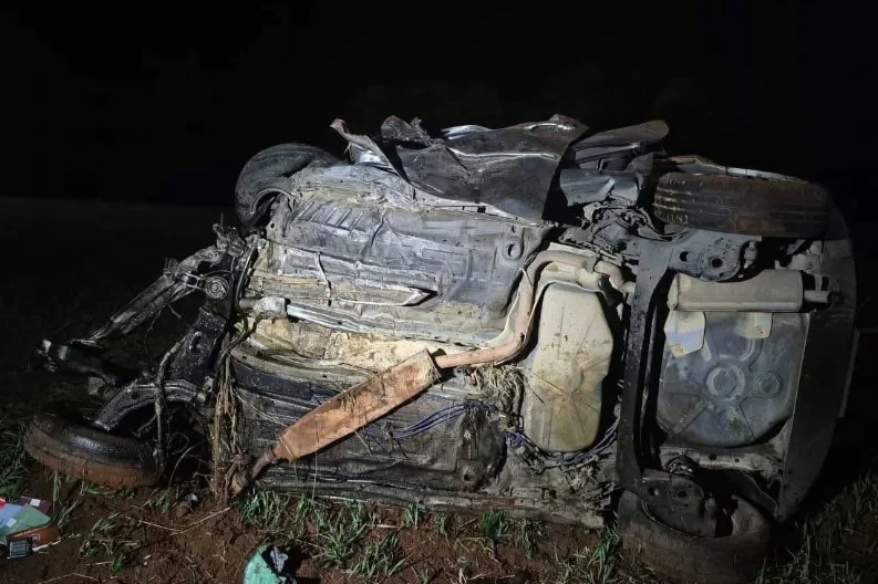 Duas crianças e três adultos morrem em acidente, no Paraná, envolvendo carro de Blumenau