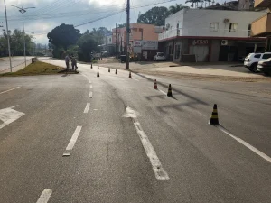 Motoristas devem ficar atentos às obras na Estrada Blumenau e rua Maria Auxiliadora, em Rio do Sul