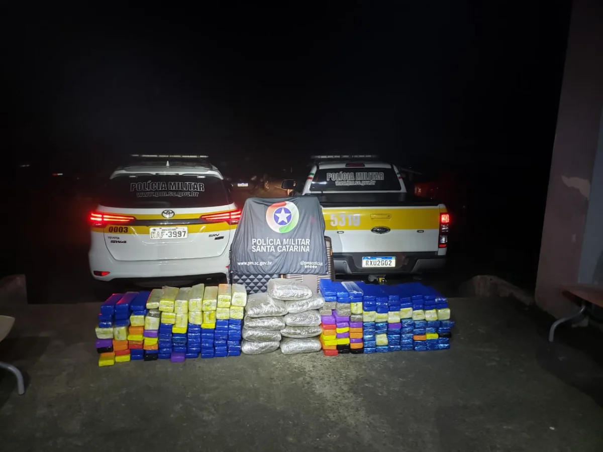 Dupla é presa com quase 170kg de maconha, em Santa Catarina