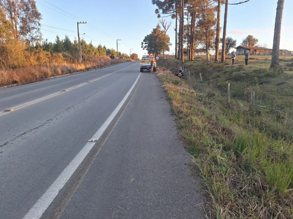 Idoso de 70 anos morre após sofrer queda de moto em Rio Negrinho