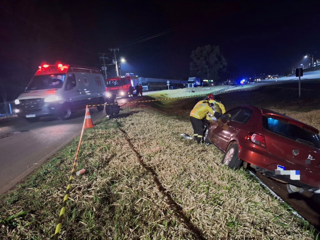 Homem morre atropelado e tem corpo partido ao meio em acidente na BR-282, em SC