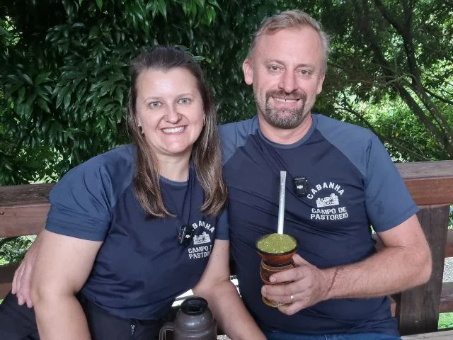 Casal Que Cria Ovelha