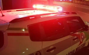 Homem ataca companheira com facão em Rodeio