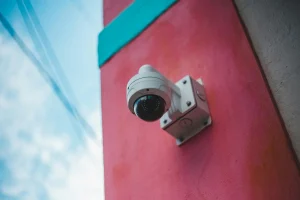 Falta de câmeras nas escolas gera preocupação na Alesc
