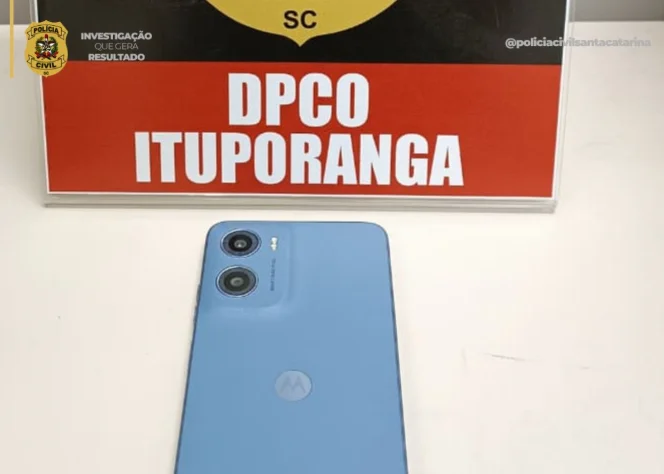 Polícia Civil recupera celular furtado e cumpre mandados, em Ituporanga, nesta segunda (18)