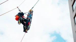 Sequência 01.00 03 45 24.quadro019