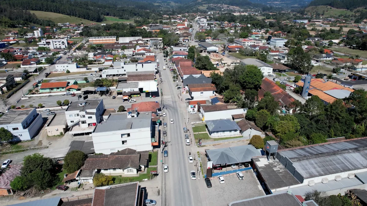 Sequência 01.00 09 19 25.quadro031