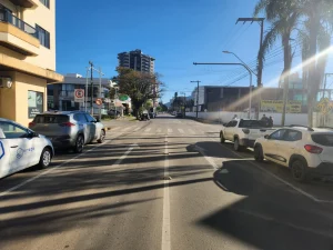 Interrupção parcial na Alameda Bela Aliança para instalação de faixa elevada em Rio do Sul