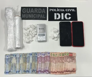 Homem é preso por tráfico de drogas após ação conjunta da Guarda Municipal e Polícia Civil