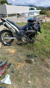 Motociclista de 23 anos fica ferido após acidente na SC-114 em Taió